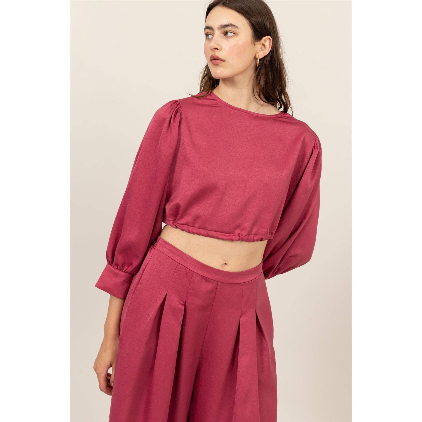 SET-SATIN CROP TOP AND PANTS SET