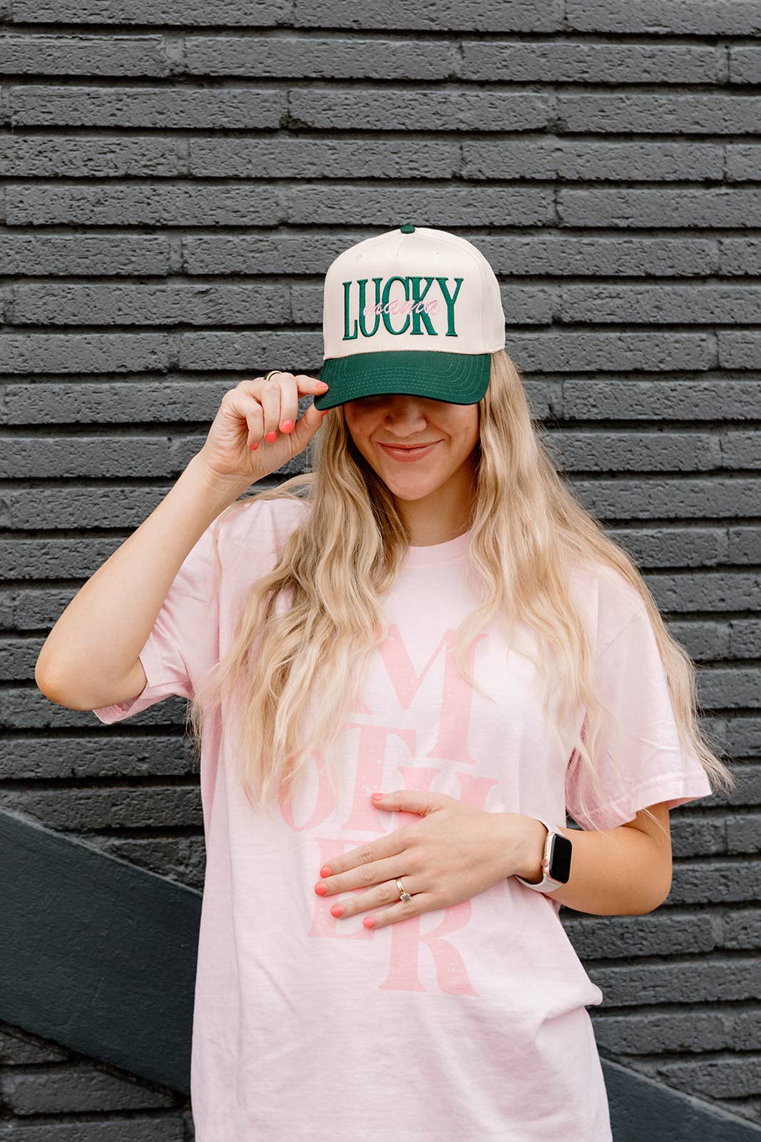 LUCKY MAMA