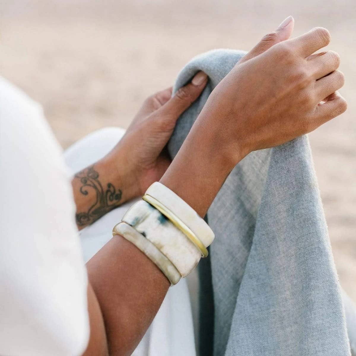 Natural Horn with Gold Bangle Set