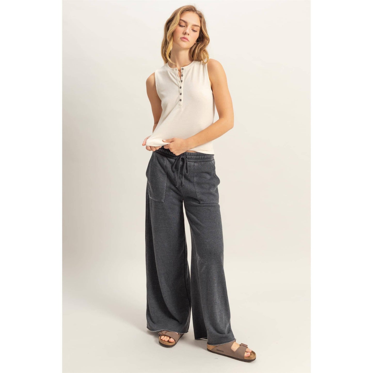 Sleeveless Snap Button Detail Top