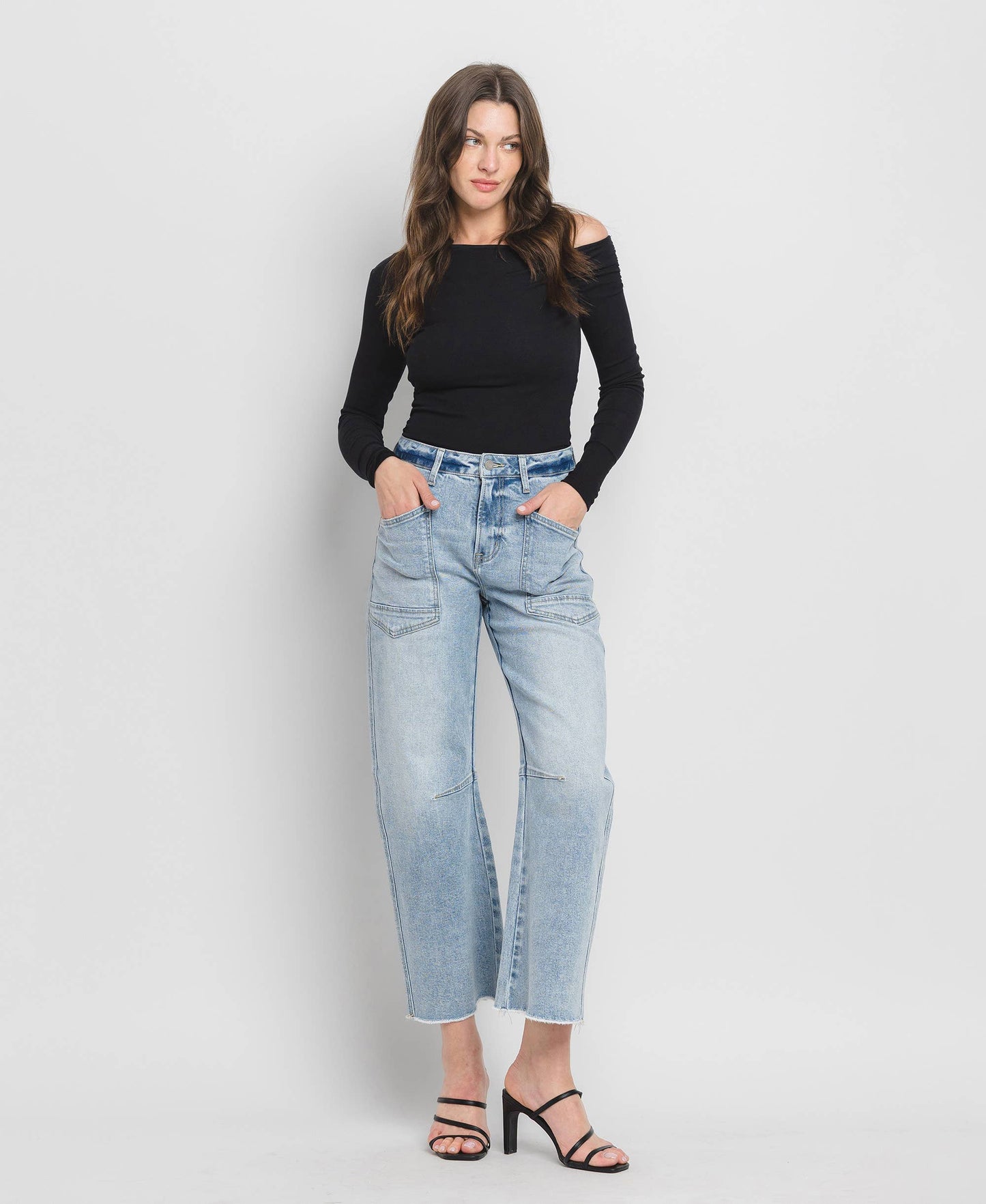 SUPER HIGH RISE BARREL JEANS V3575