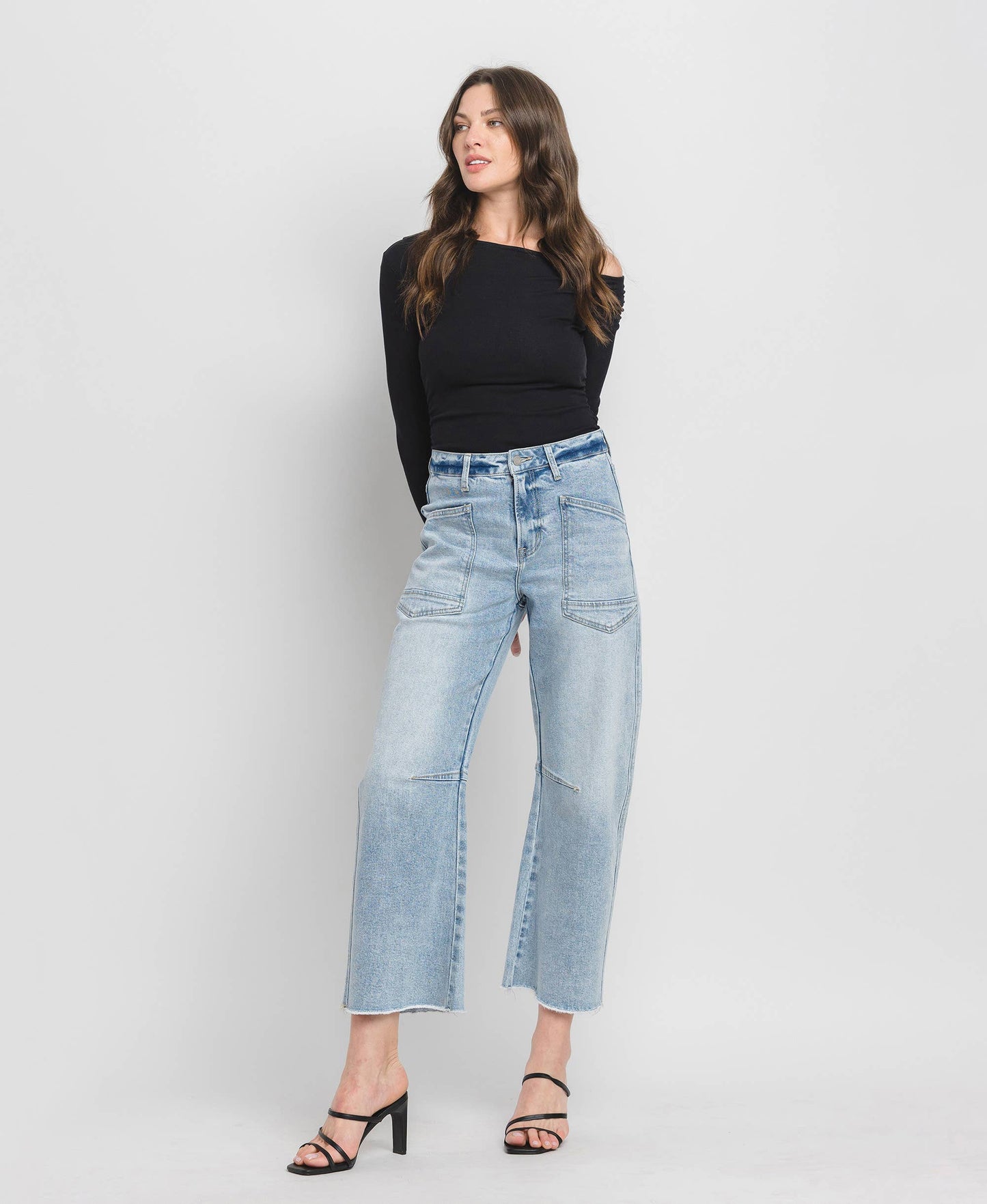 SUPER HIGH RISE BARREL JEANS V3575